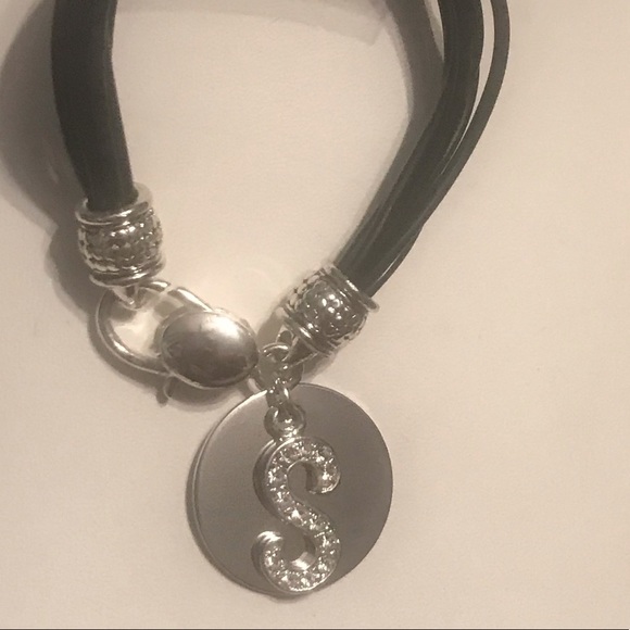 Vintage 6 Strand Black Vegan Waxed Cord Initial Rhinestone “S” Bracelet 7.5 - Picture 3 of 15